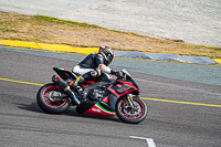 anglesey-no-limits-trackday;anglesey-photographs;anglesey-trackday-photographs;enduro-digital-images;event-digital-images;eventdigitalimages;no-limits-trackdays;peter-wileman-photography;racing-digital-images;trac-mon;trackday-digital-images;trackday-photos;ty-croes